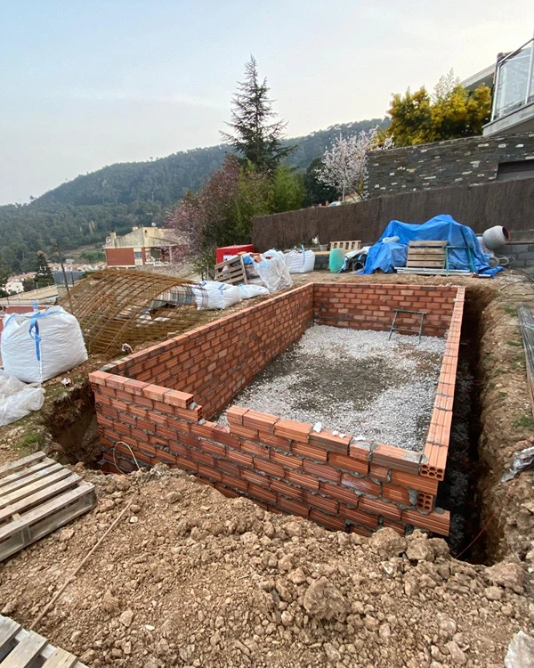 Piscina antes de construccion