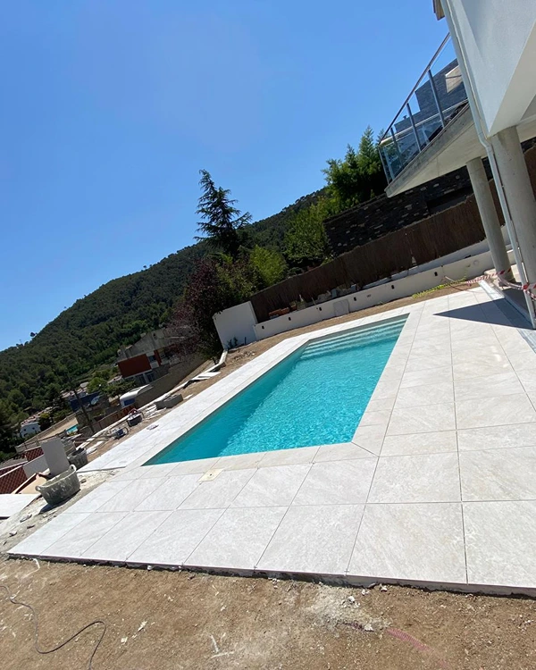 Piscina despues de construccion